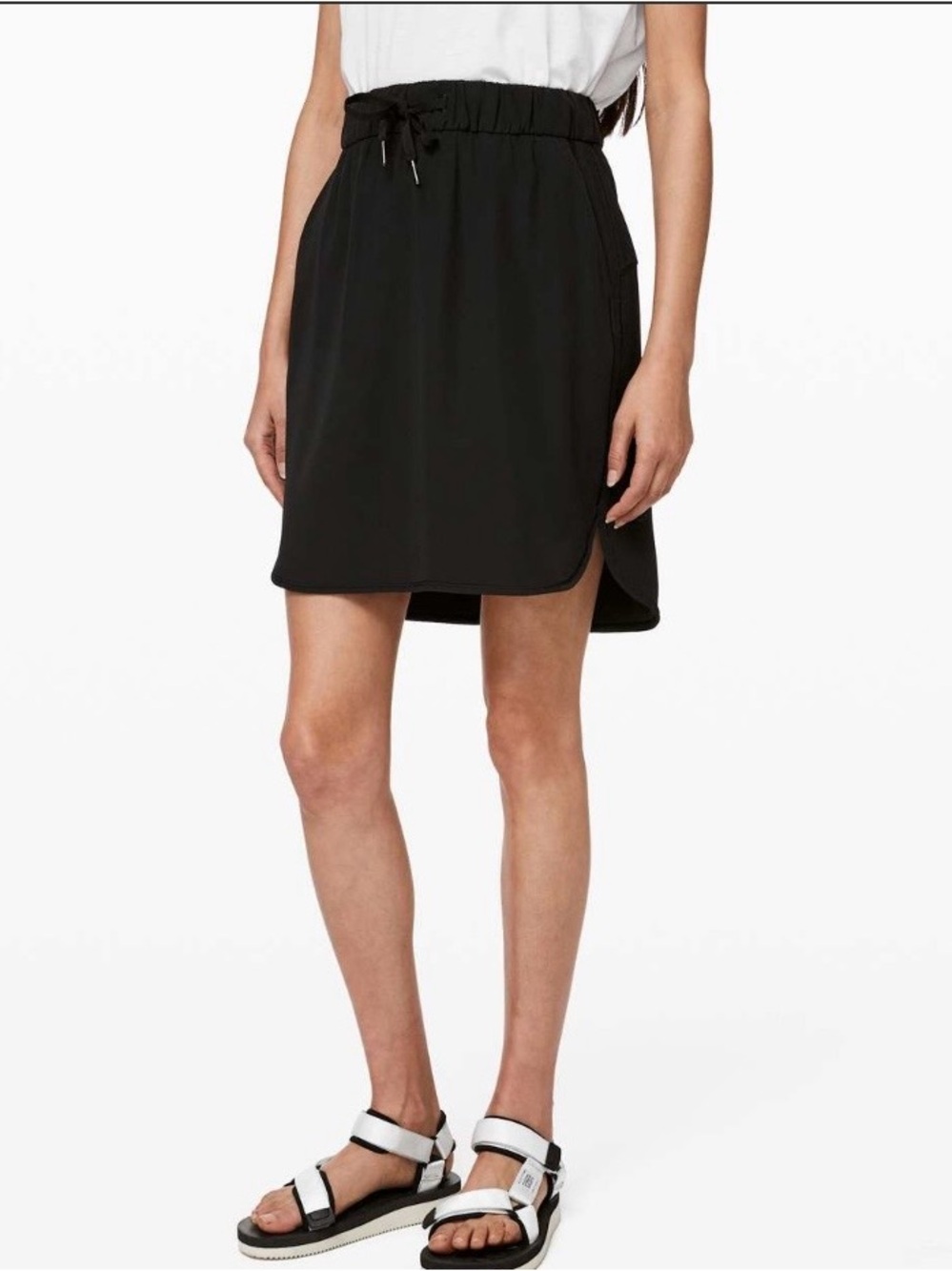 Lululemon on the fly skirt size 4